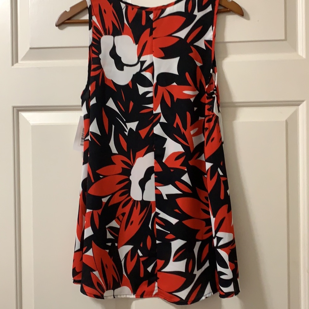 New With Tags, Flowy High/Low Tank - Picture 5 of 7